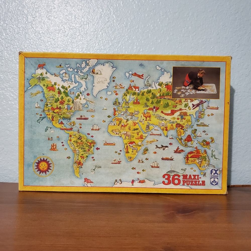 Vintage, Children's Map Of The World 36 Pieces Maxi Puzzle. In Good Condition